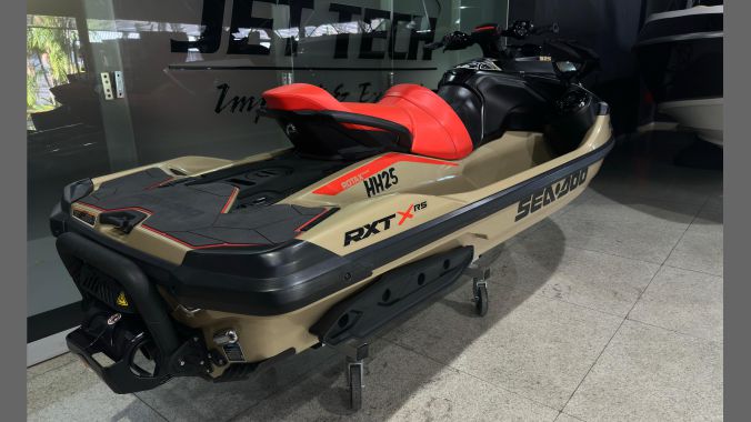 03 RXT X 325 RS 2025