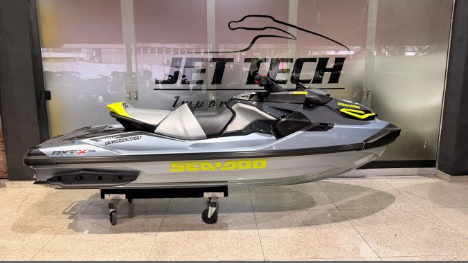 02 Sea Doo RXT X 325 RS